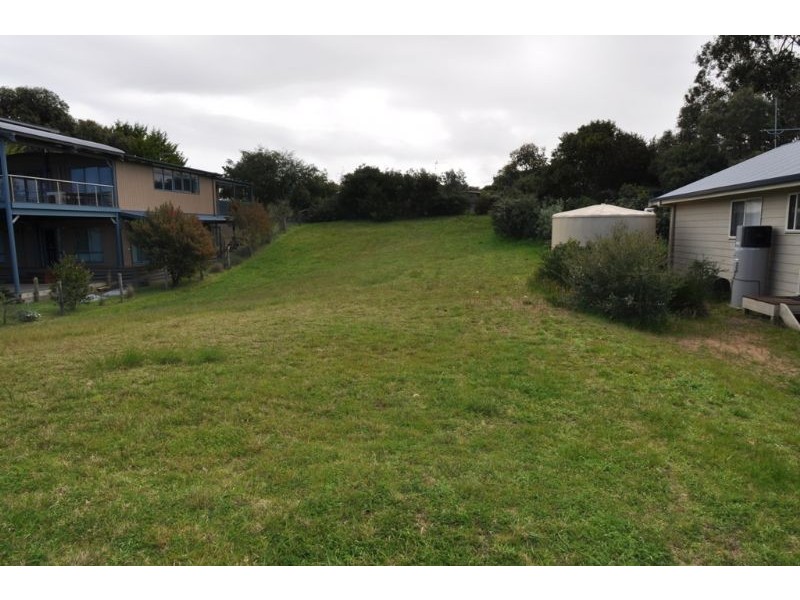 21 Woorak Ave, Venus Bay VIC 3956