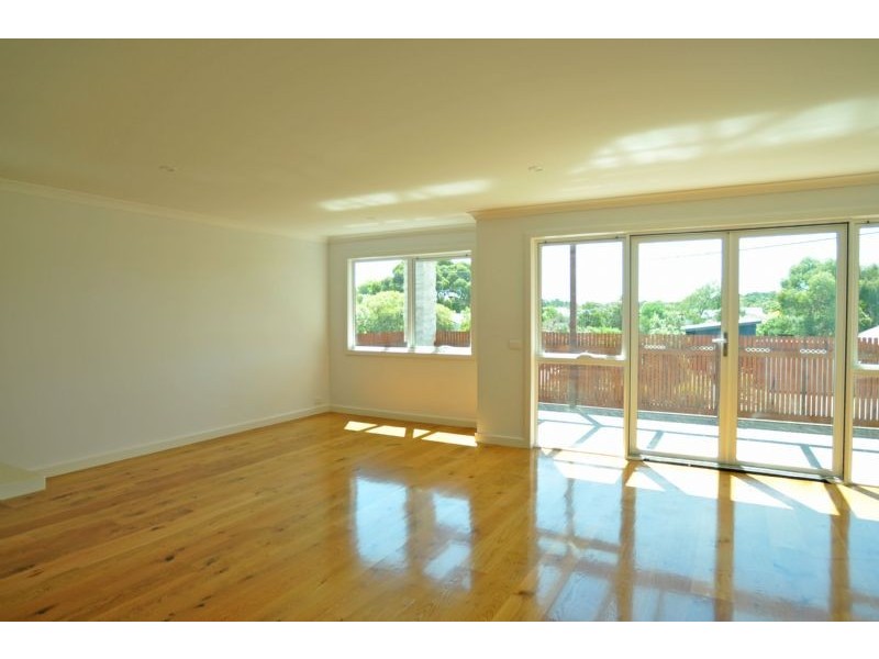 67a & 67b Halford St, Inverloch VIC 3996