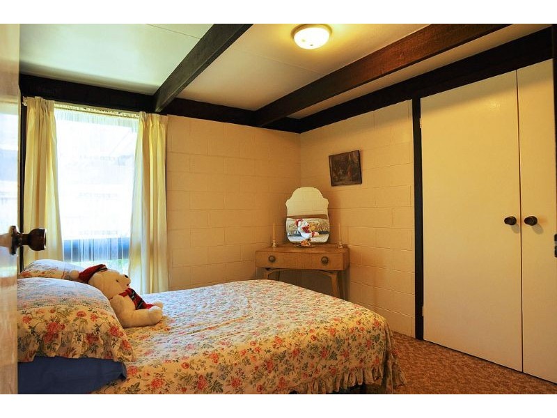 2 Holt Court, Inverloch VIC 3996