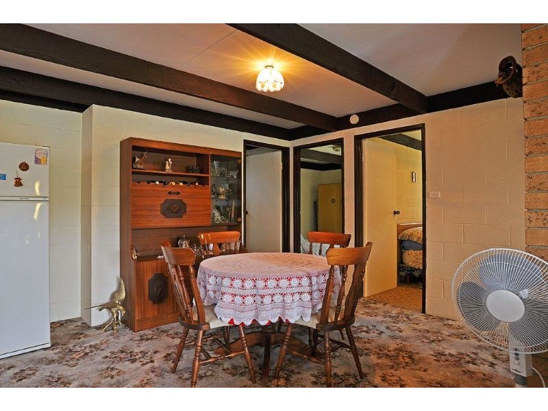 2 Holt Court, Inverloch VIC 3996