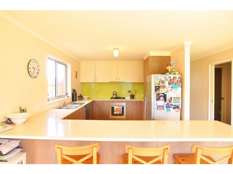 6 Meridian Court, Inverloch VIC 3996