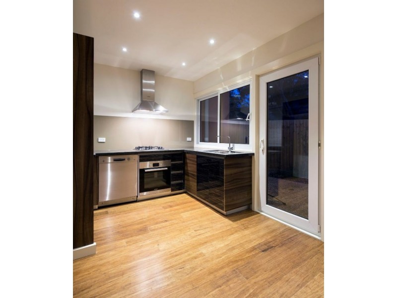 1/70 Surf Parade, Inverloch VIC 3996