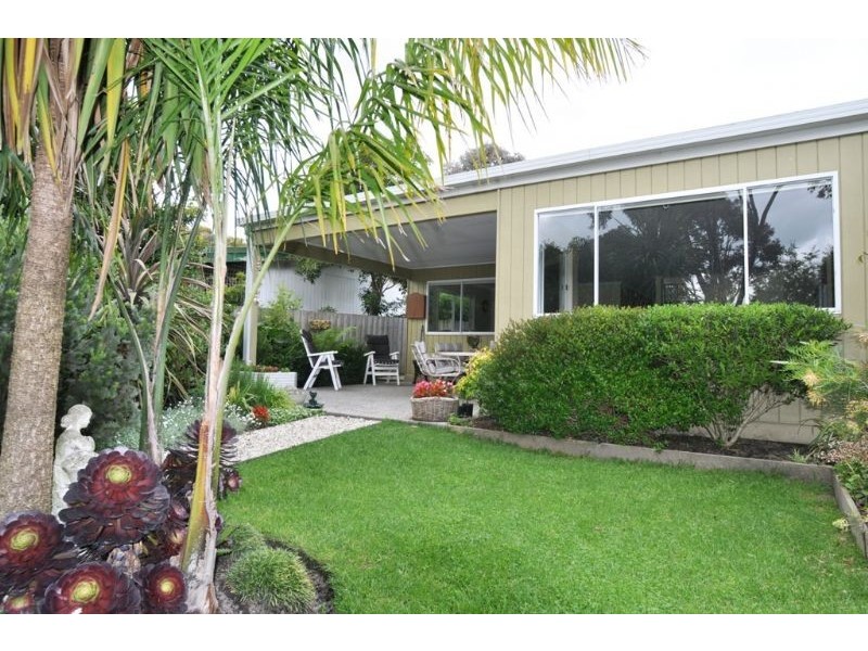 23 Gordon Street, Inverloch VIC 3996