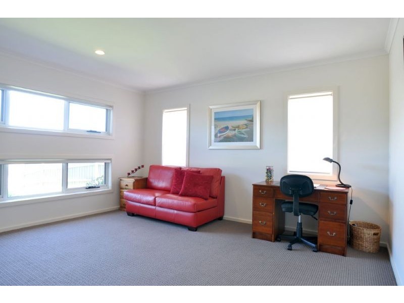49 Beachcomber Drive, Inverloch VIC 3996