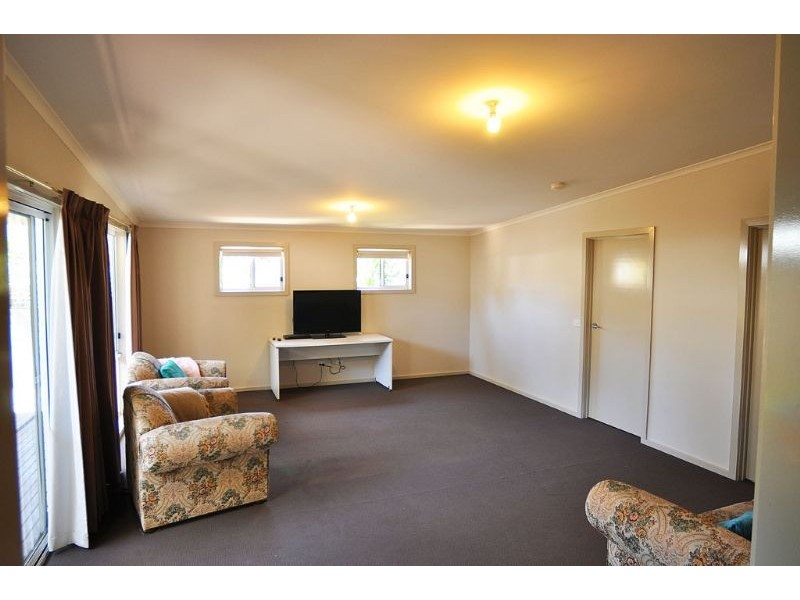 18 Nautilus Road, Inverloch VIC 3996