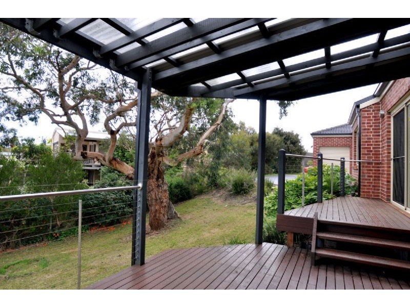 34 Meanderri Crescent, Inverloch VIC 3996