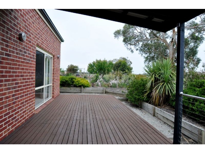 34 Meanderri Crescent, Inverloch VIC 3996