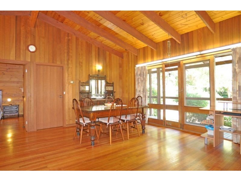 25 Norman Rd, Inverloch VIC 3996