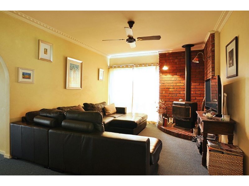 31 A’Beckett Street, Inverloch VIC 3996