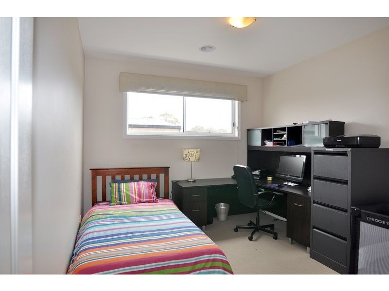 4 Surrey Place, Inverloch VIC 3996