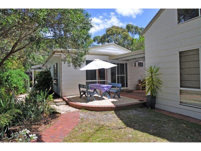 30 Victoria Street, Inverloch VIC 3996