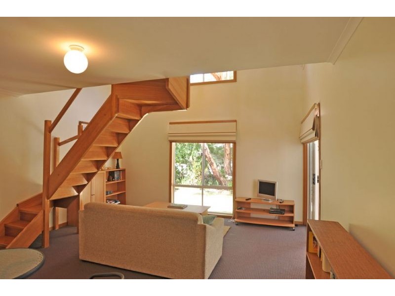 30 Victoria Street, Inverloch VIC 3996