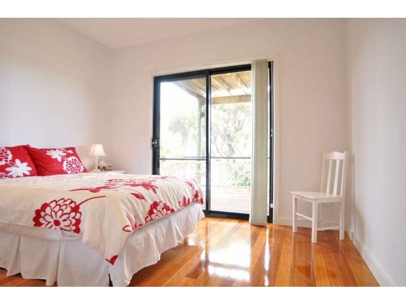 28 Bruce Street, Inverloch VIC 3996