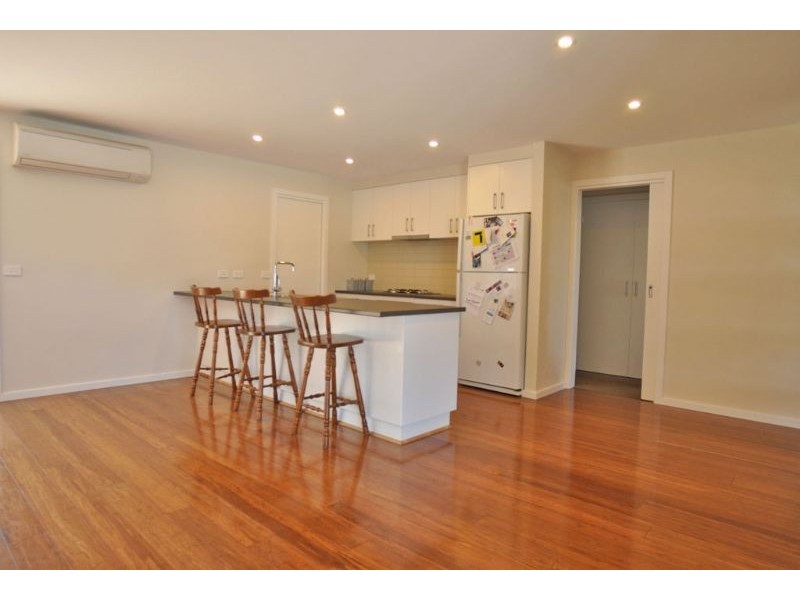 8 Correa Place, Inverloch VIC 3996