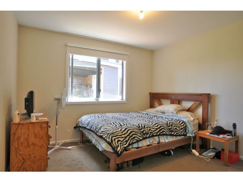 8 Correa Place, Inverloch VIC 3996