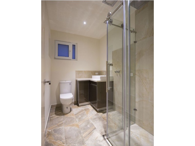 2/70 SURF PDE, Inverloch VIC 3996