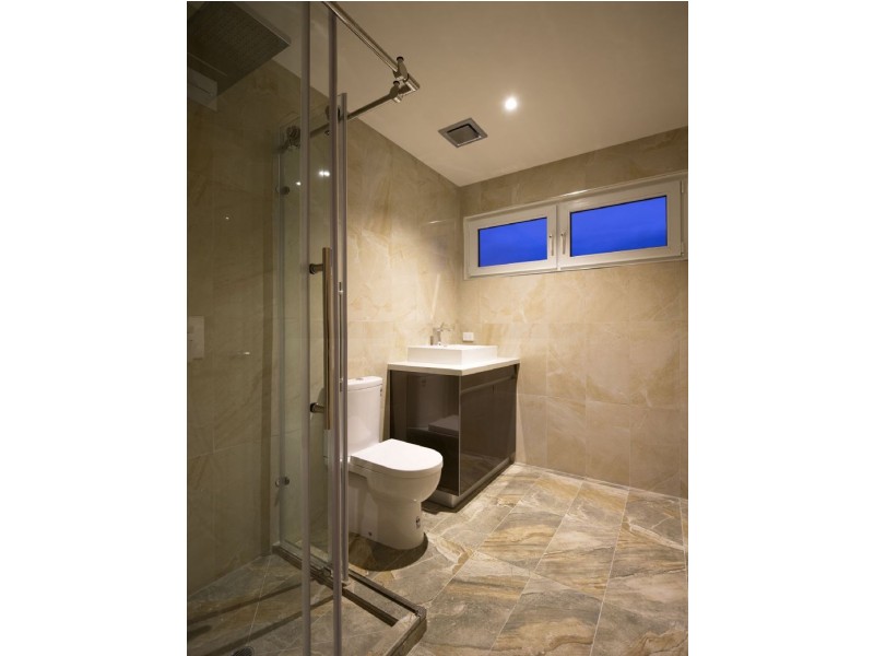 2/70 SURF PDE, Inverloch VIC 3996