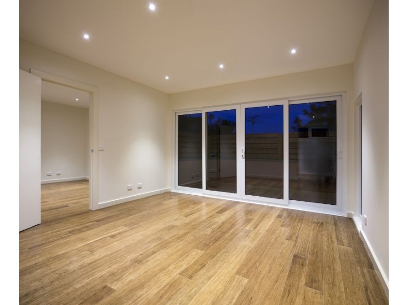 2/70 SURF PDE, Inverloch VIC 3996