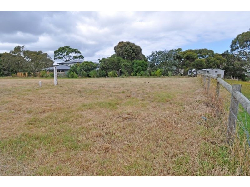 7 ACAICA CT, Inverloch VIC 3996