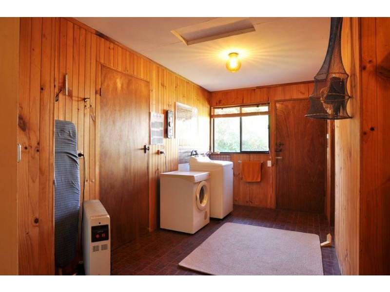 12 NORMAN RD, Inverloch VIC 3996
