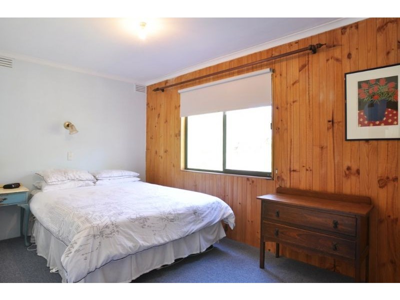 12 NORMAN RD, Inverloch VIC 3996