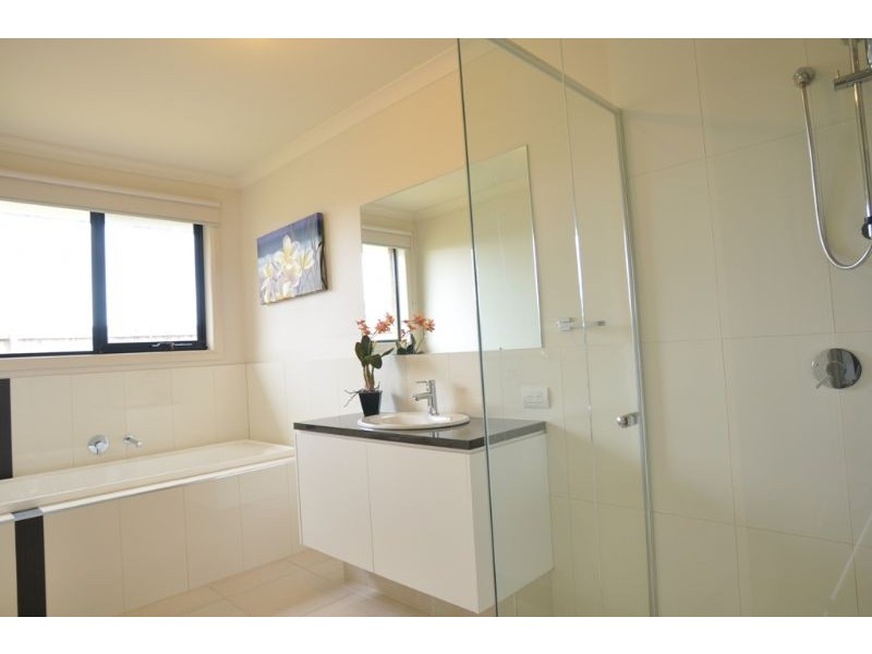 65 Ullathornes Road, Inverloch VIC 3996