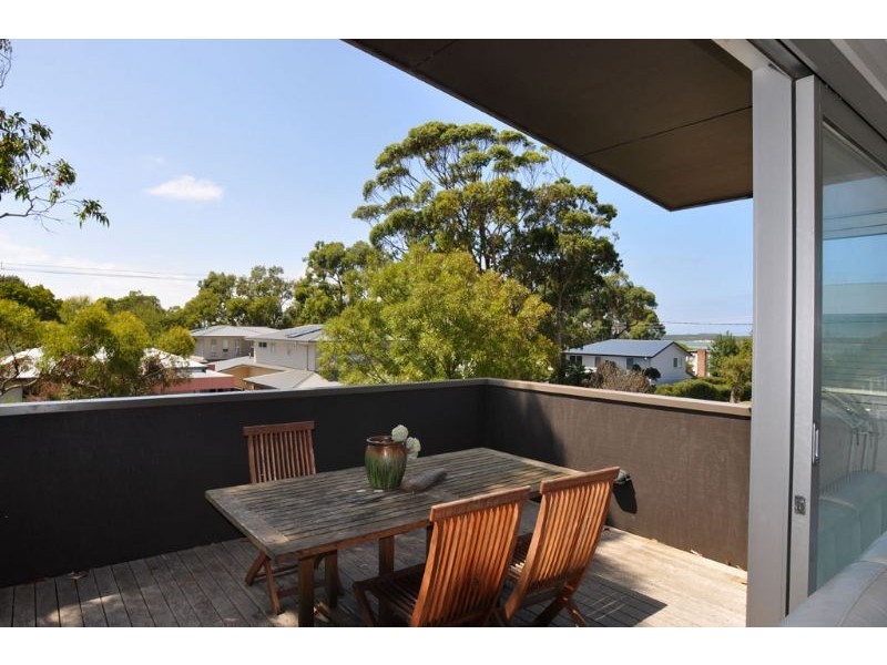 19 Grandview Grove, Inverloch VIC 3996