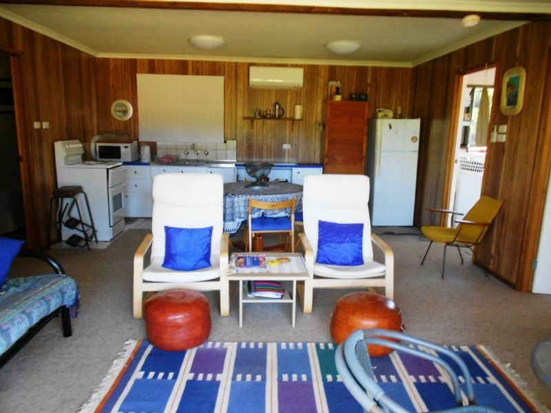 43 Crighton Crescent, Venus Bay VIC 3956