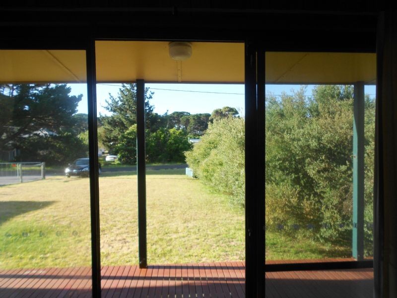 43 Crighton Crescent, Venus Bay VIC 3956