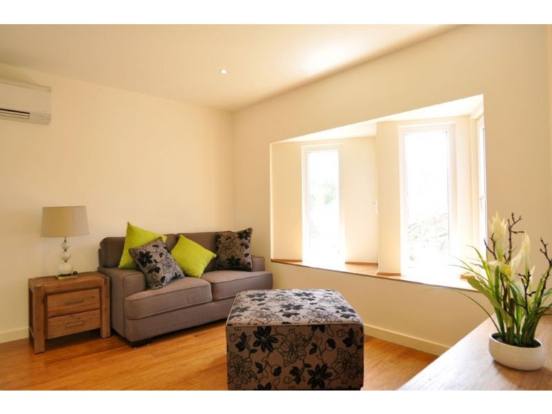 1 & 2/70 Surf Parade, Inverloch VIC 3996