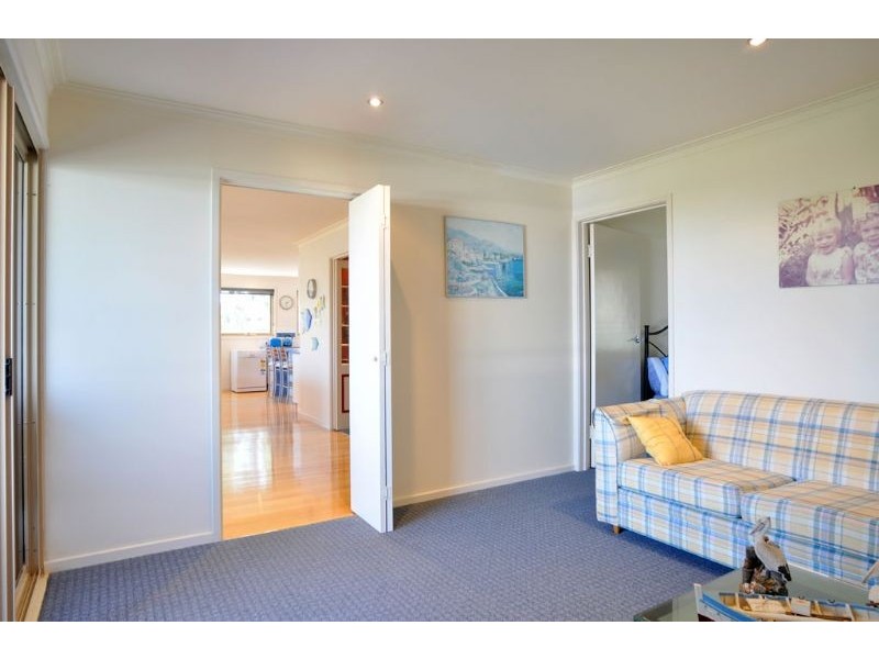 2 Nautilus Road, Inverloch VIC 3996