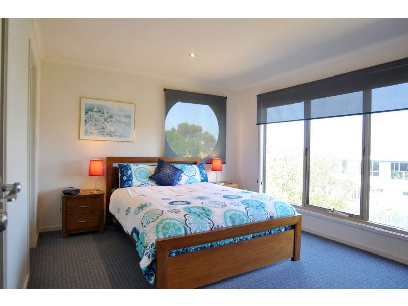 2 Nautilus Road, Inverloch VIC 3996