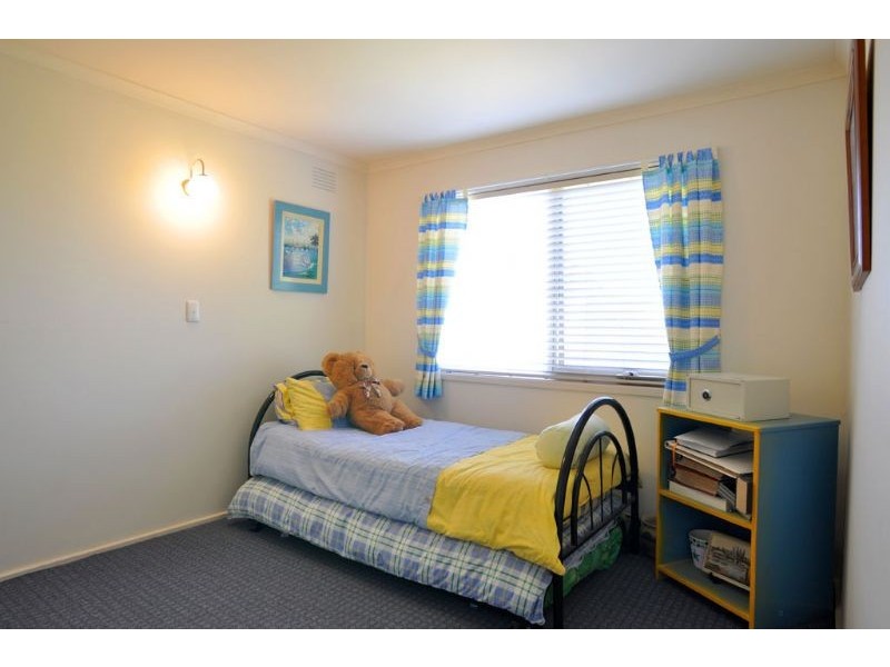 2 Nautilus Road, Inverloch VIC 3996