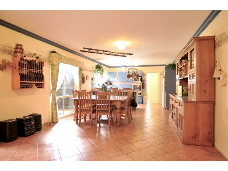 23 Youll Grv, Inverloch VIC 3996