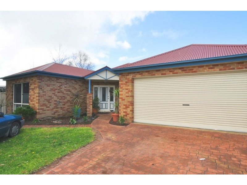 23 Youll Grv, Inverloch VIC 3996