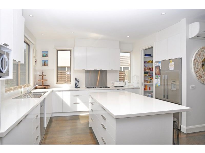 4/2 Freda Street, Inverloch VIC 3996