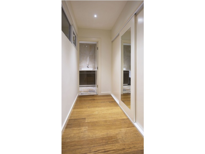 2/70 Surf Parade, Inverloch VIC 3996