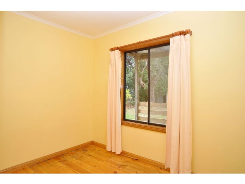 24 Toorak Road, Inverloch VIC 3996