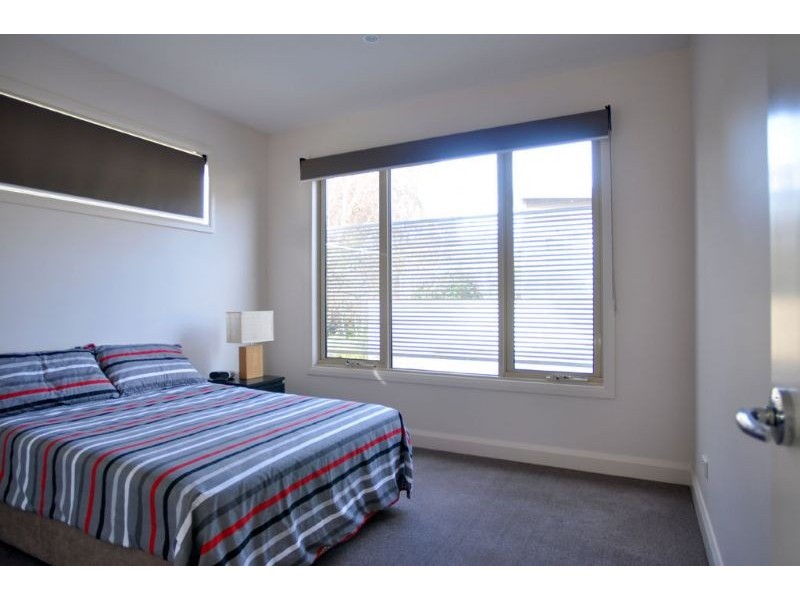 3/2 Freda St, Inverloch VIC 3996