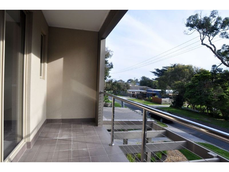 3/2 Freda St, Inverloch VIC 3996
