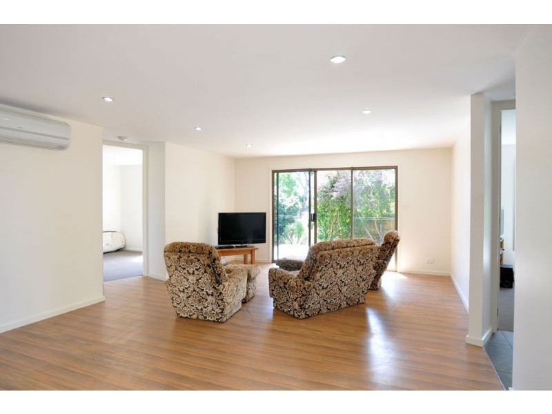 6 Valerie Street, Inverloch VIC 3996