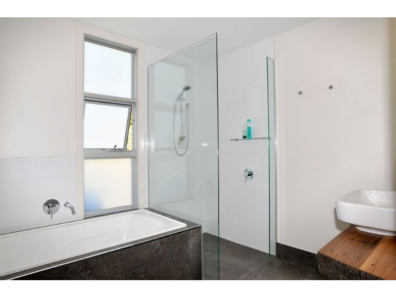 6 Valerie Street, Inverloch VIC 3996