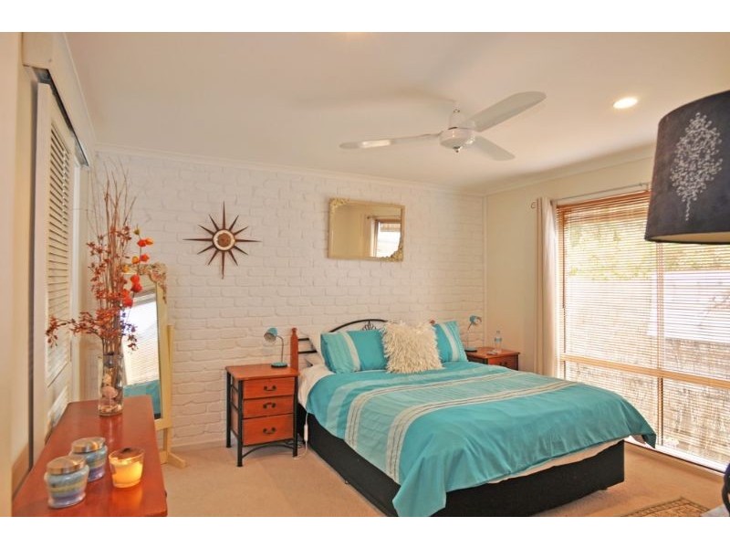 17 Nation Crt, Inverloch VIC 3996