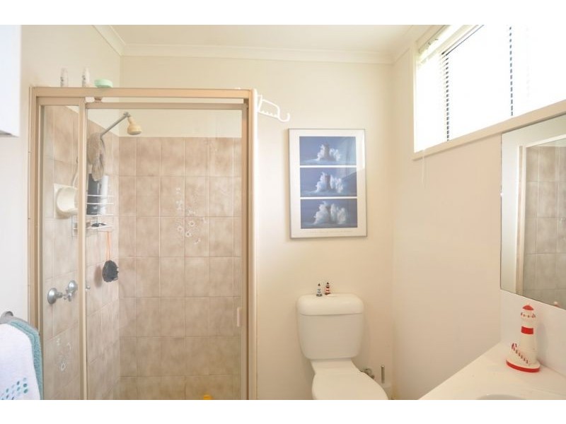 17 Nation Crt, Inverloch VIC 3996