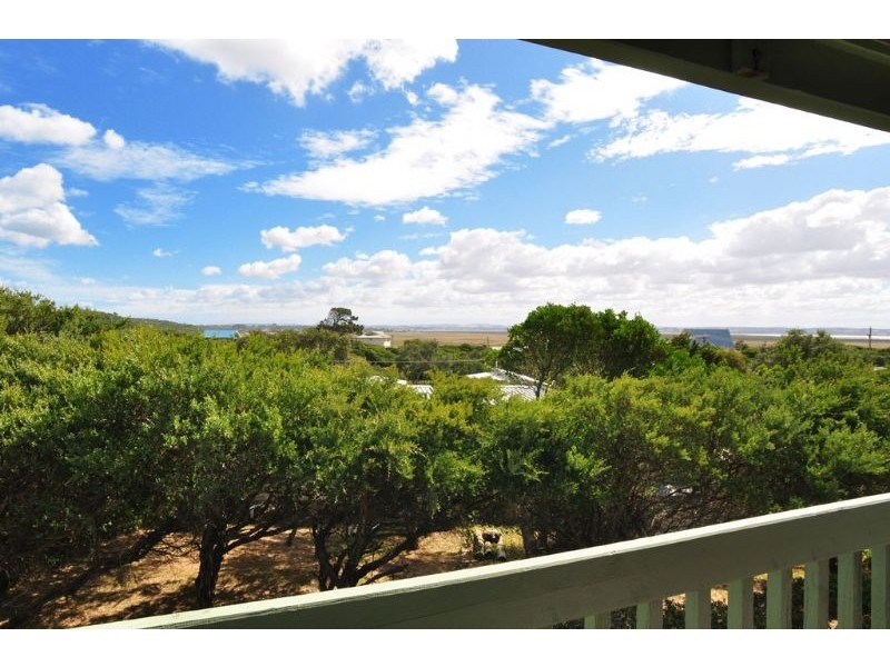 71 Bradley Avenue, Venus Bay VIC 3956