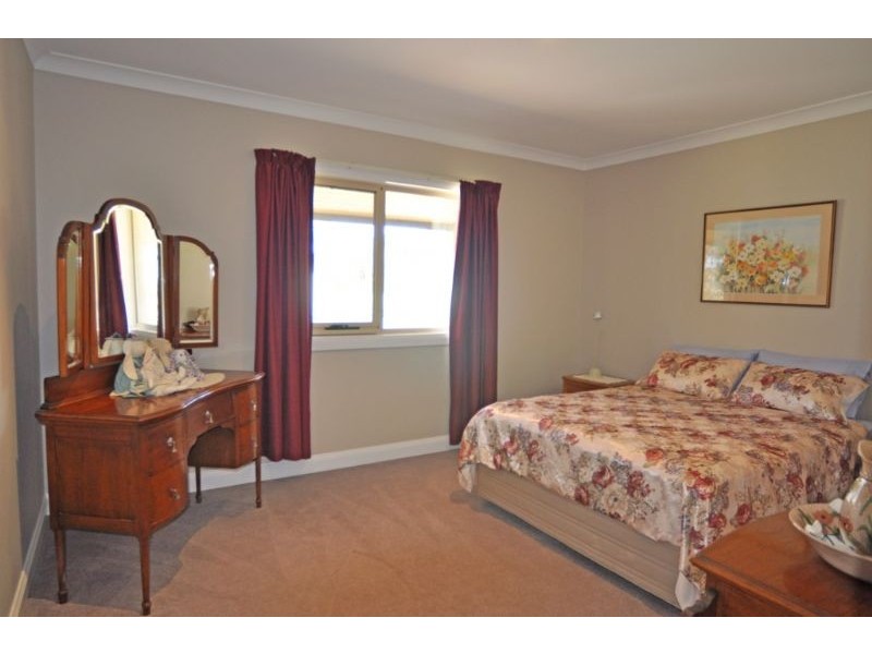 2 COOPER LANE, Inverloch VIC 3996