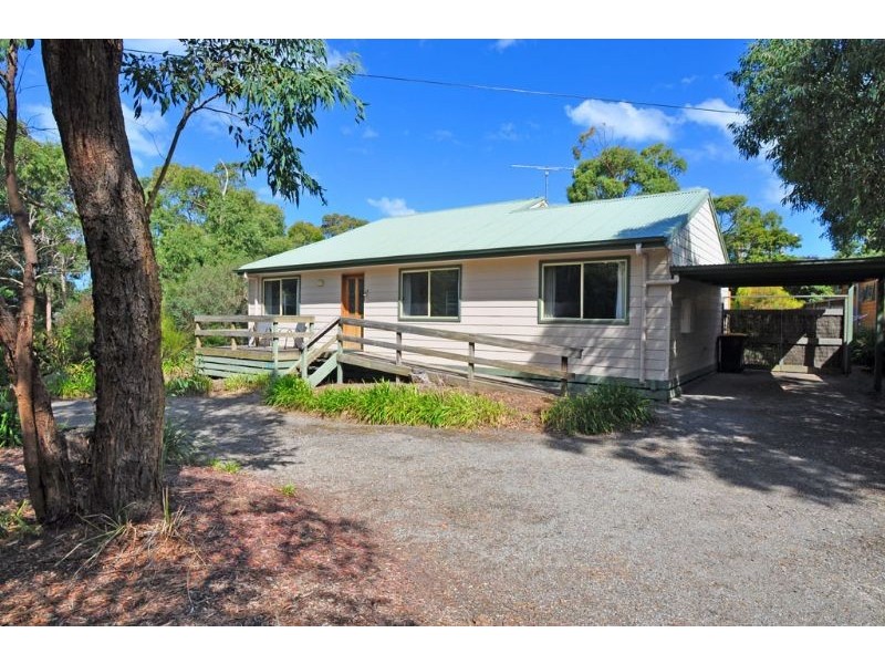 27 Norman Road, Inverloch VIC 3996