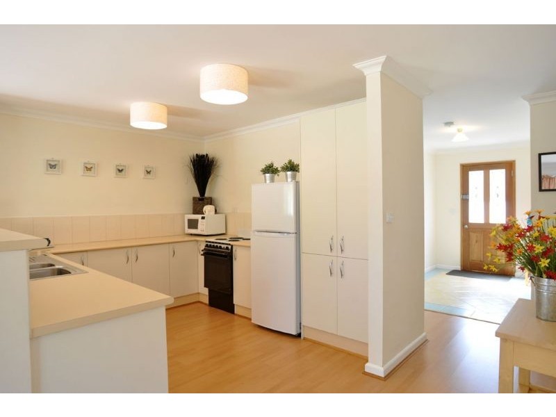 27 Norman Road, Inverloch VIC 3996