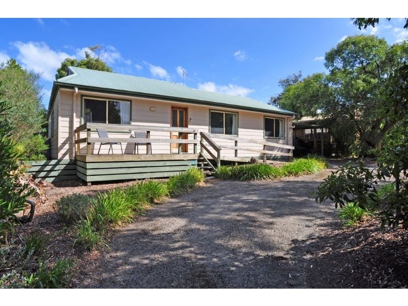 27 Norman Road, Inverloch VIC 3996
