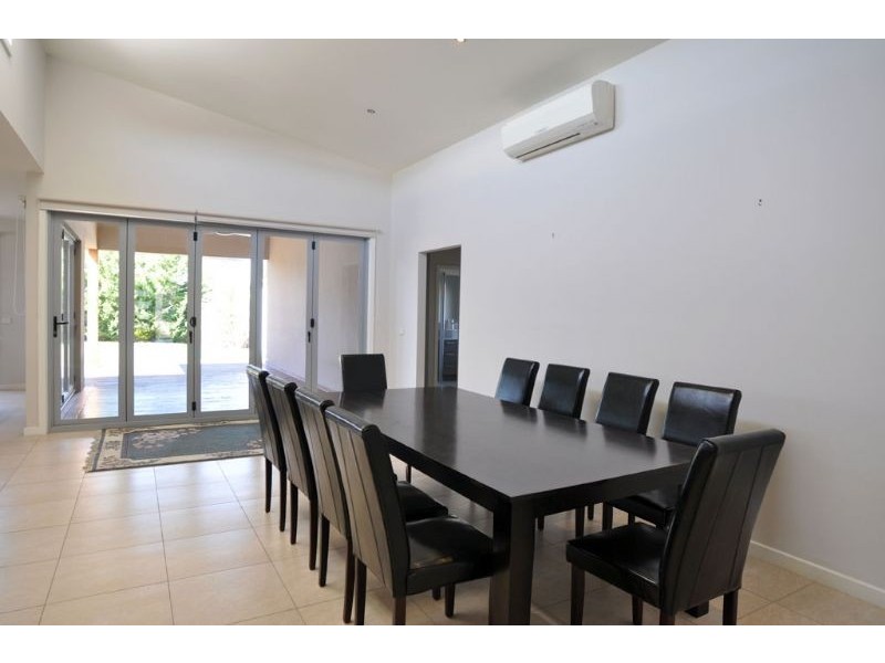 27 Beachcomber Drive, Inverloch VIC 3996